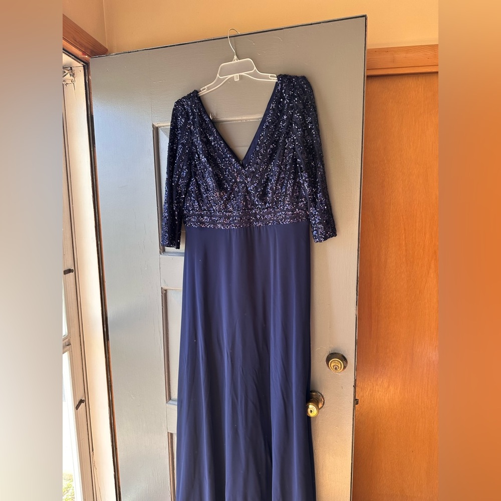 Beautiful navy sequin dress